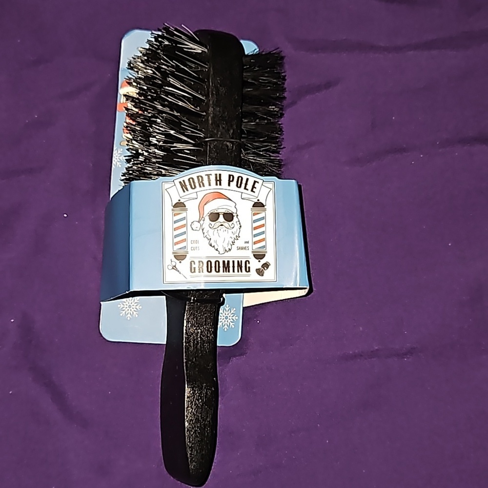 North Pole Grooming Mens Double Sided Boar & Nylon Bristle Black Brush Holiday